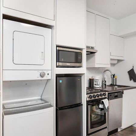 Apartament Comfortable Studio With Queen Bed, City Walkable! Atlanta Zewnętrze zdjęcie