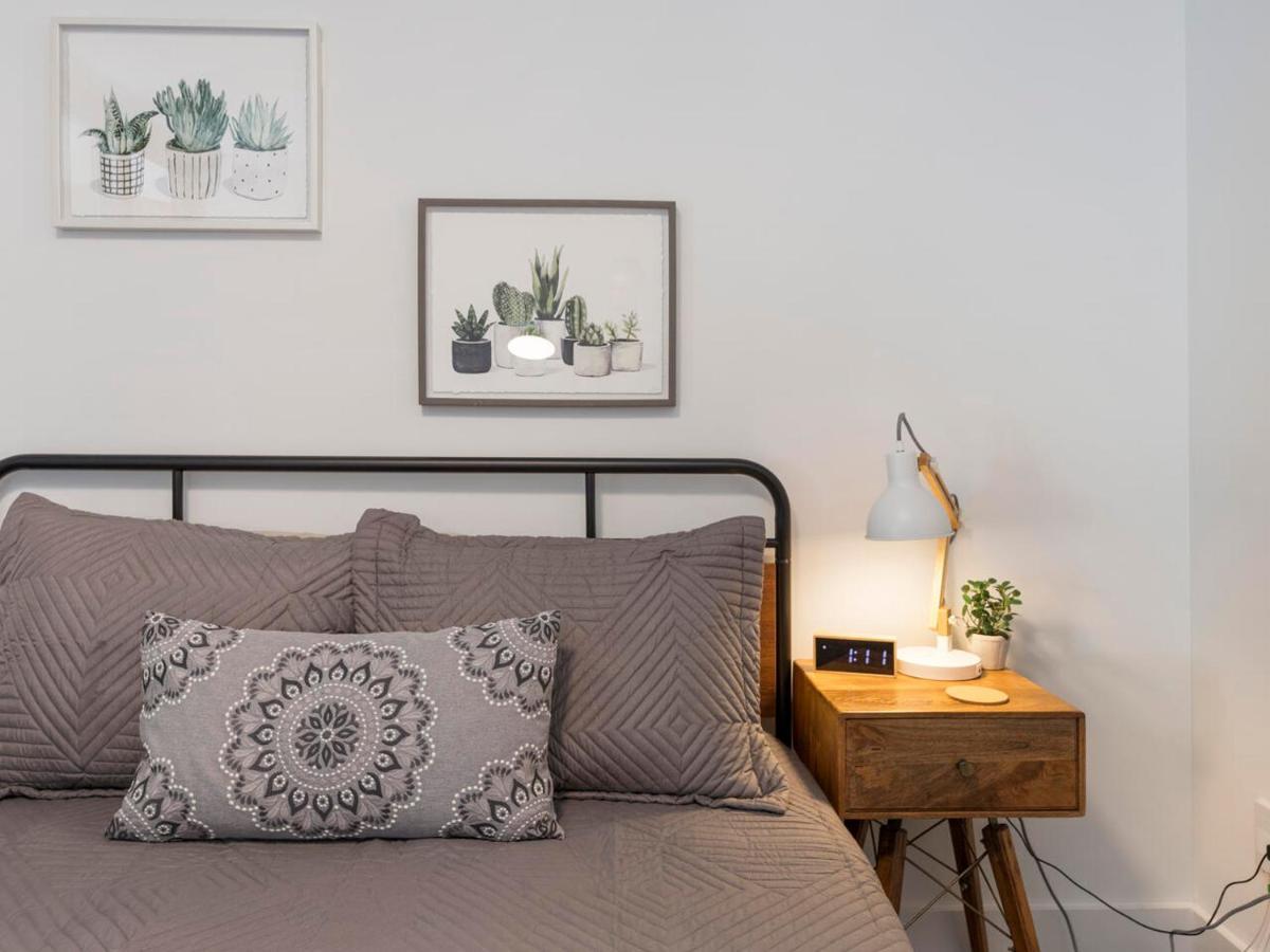 Apartament Comfortable Studio With Queen Bed, City Walkable! Atlanta Zewnętrze zdjęcie