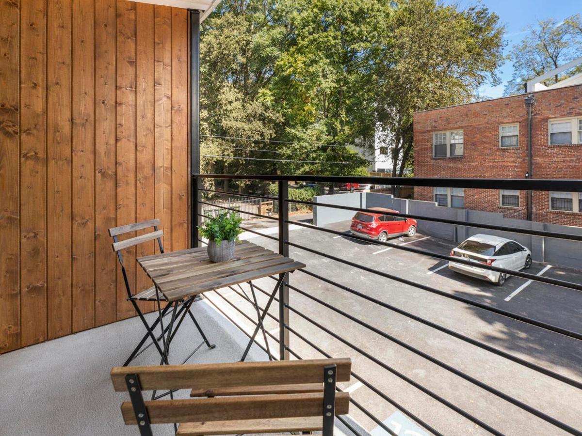 Apartament Comfortable Studio With Queen Bed, City Walkable! Atlanta Zewnętrze zdjęcie