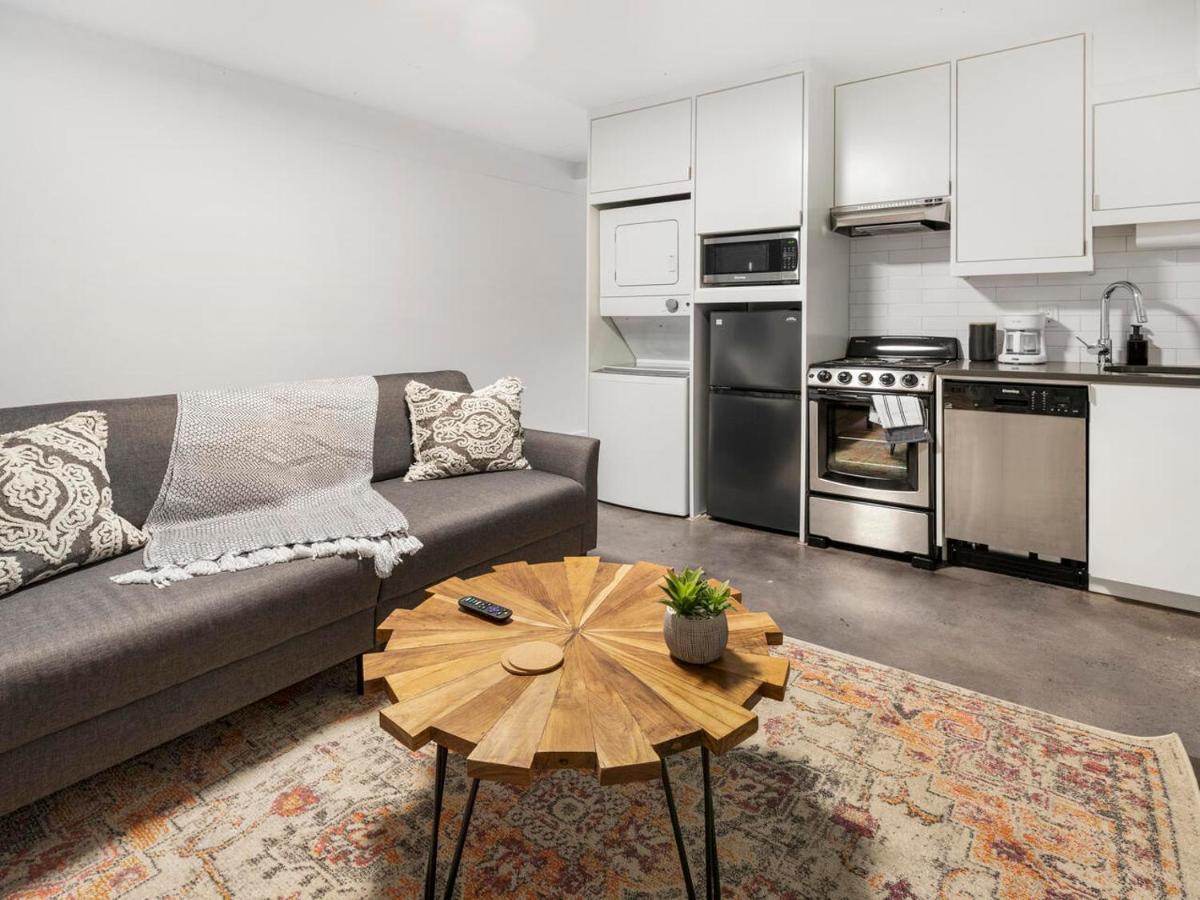 Apartament Comfortable Studio With Queen Bed, City Walkable! Atlanta Zewnętrze zdjęcie
